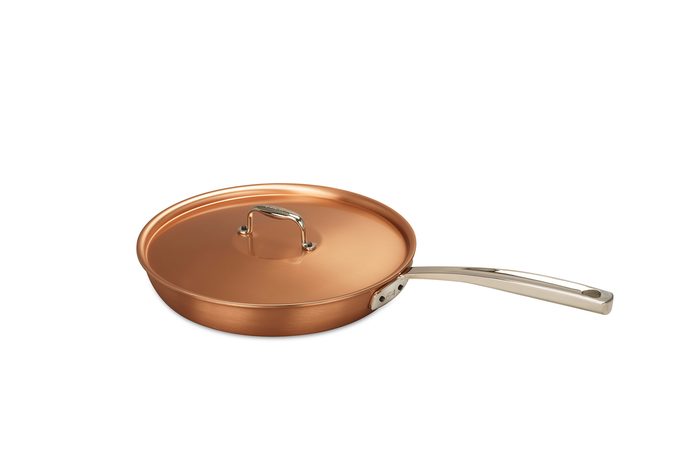 Bratpfanne aus Kupfer mit Deckel und langem Stiel